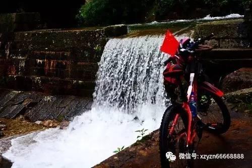 叠方块消消看